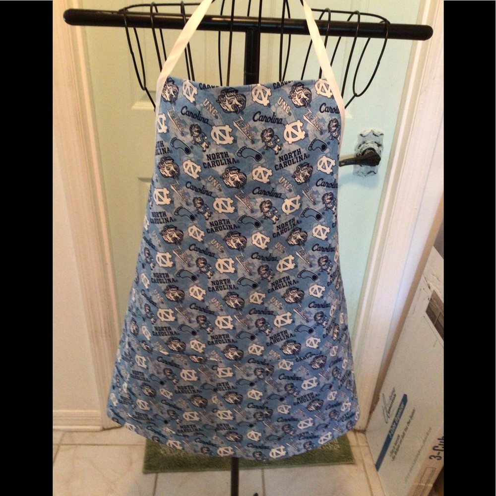 university of North Carolina all purpose apron